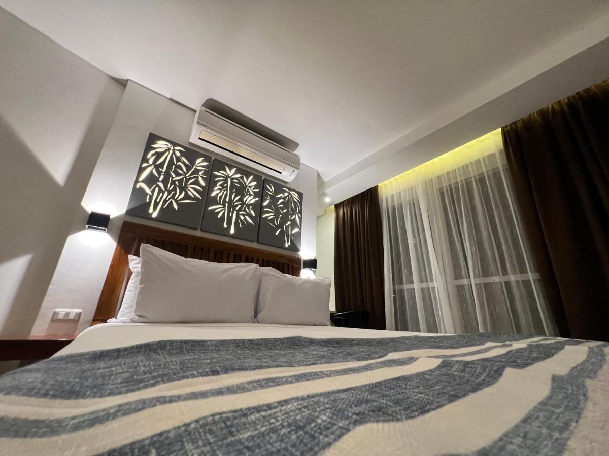 Aira Boracay Hotel Balabag  Esterno foto
