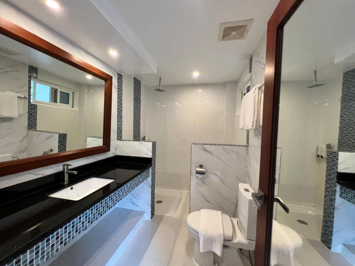 Aira Boracay Hotel Balabag  Esterno foto